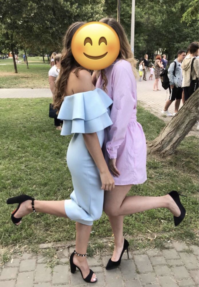 Платье нарядное