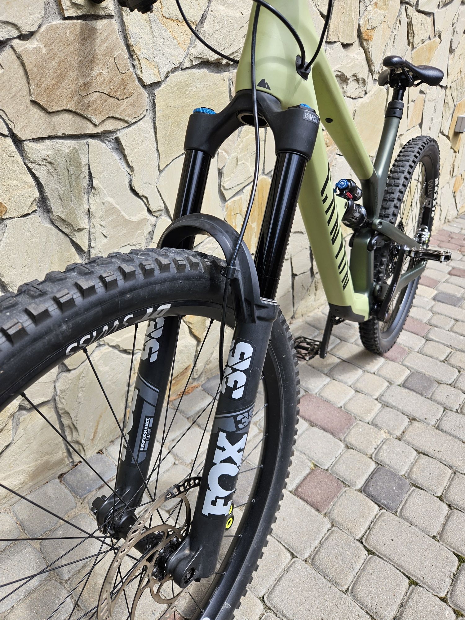 Canyon Spectral 29 CF 7
