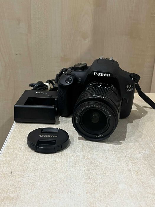Aparat lustrzanka Canon eos 1200d + obiektyw + ładow/Komis Krzysiek