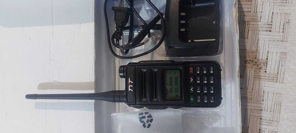 Радіостанція TYT TH-UV88