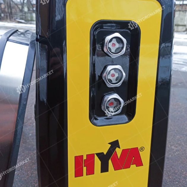 Гідробак закабінний 108 л сталь Hyva 14016580K  хива гидробак