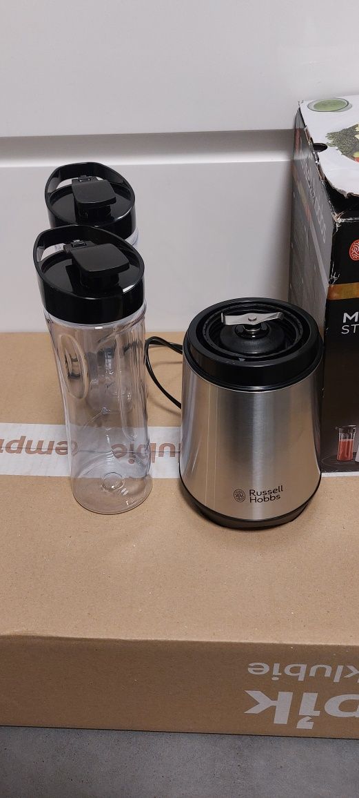 Blender kubełkowy Russell Hobbs