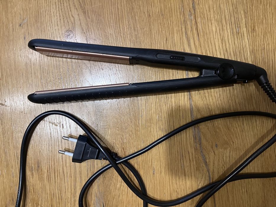 Випрамляч для волосся+ ПОДАРУНОК