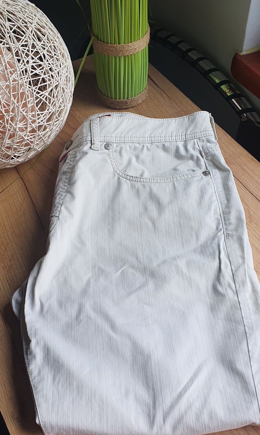 Spodnie materiałowe Pierre Cardin casual bawełniane letnie L ecru beż