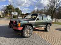 Jeep cherokee 4x4 offroad wyciagarka lift snorkel