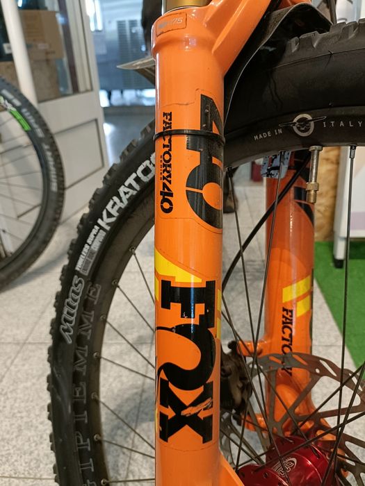 Suspensão Fox 40 Factory Kashima 27.5 downhill