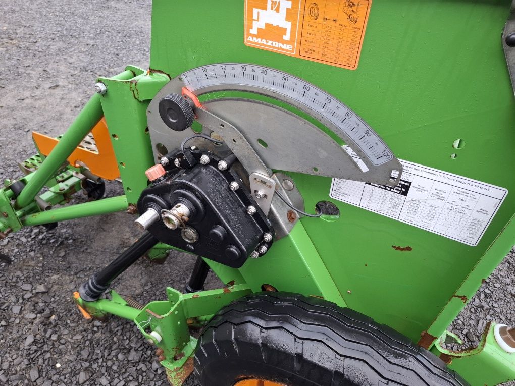 Siewnik Amazone D9 SPECIAL ścieżki SUPER STAN
