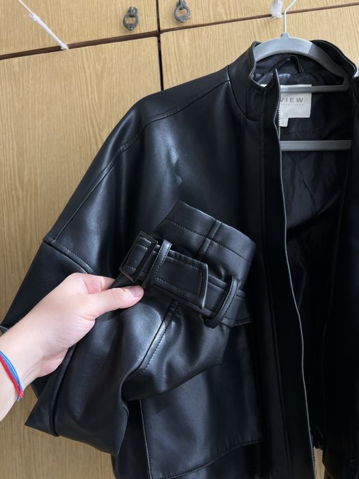 Укорочена Куртка з екошкіри жіноча Review