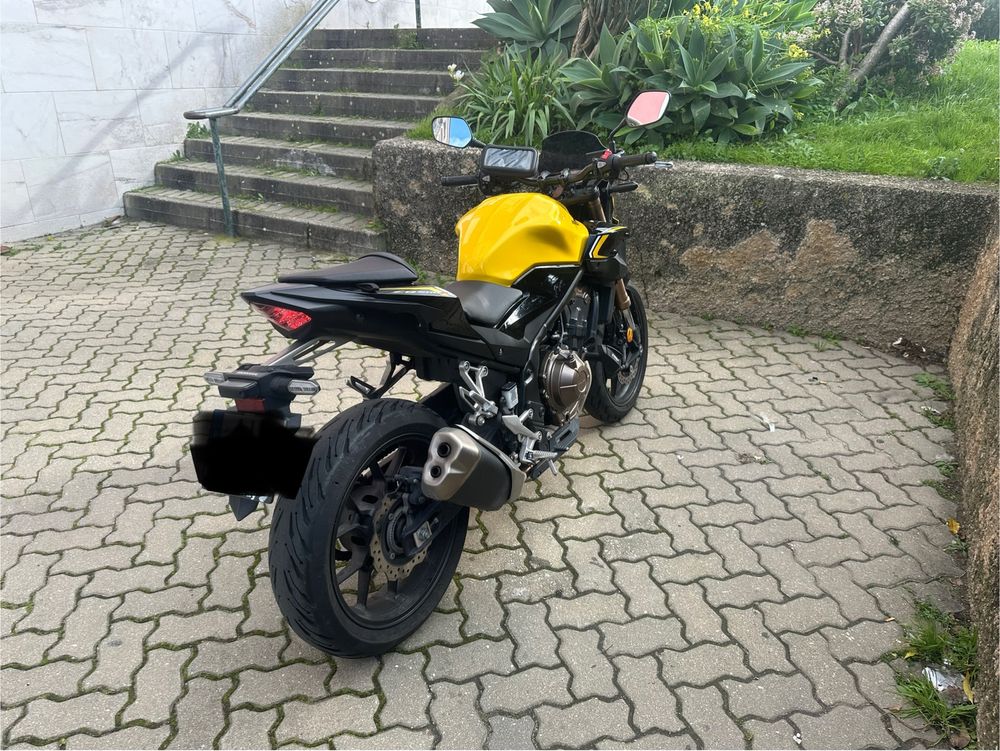 Mota Honda CB 500 F Ano 2022