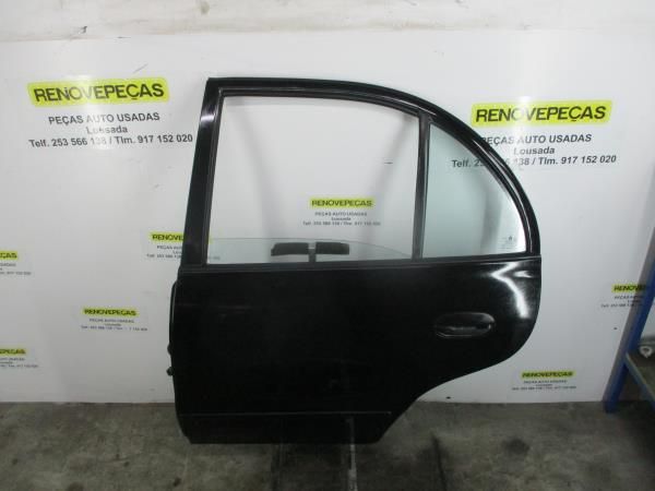 Porta trás esquerda HYUNDAI Accent I (X3)