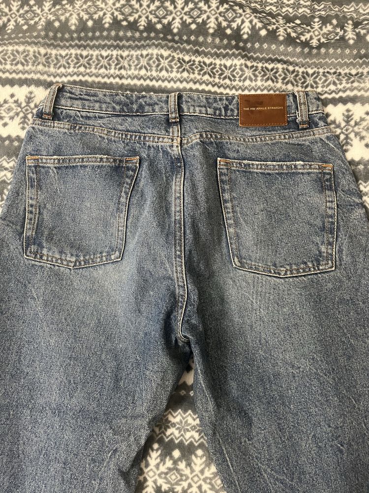 Одяг: джинси Zara