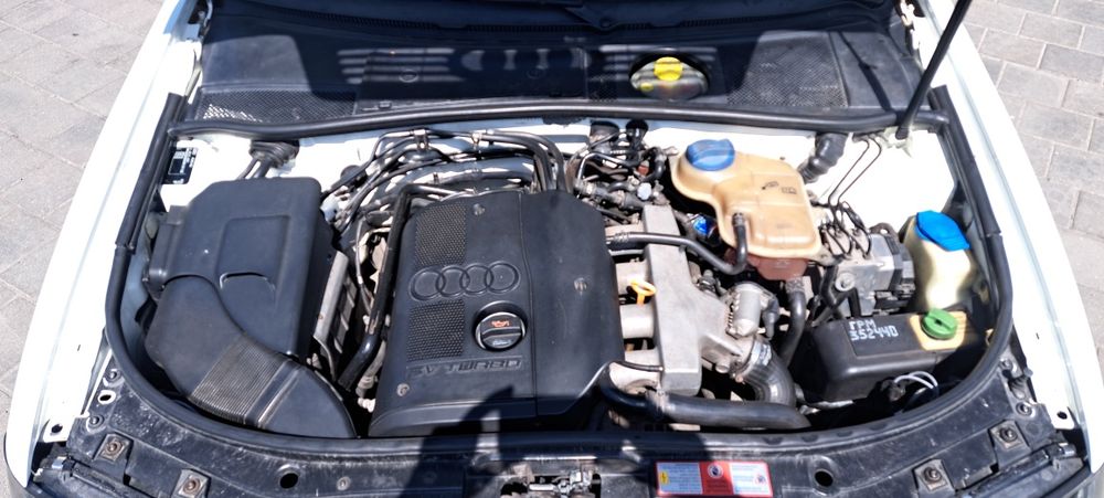 Продам  Ауди а6с5 1.8 т