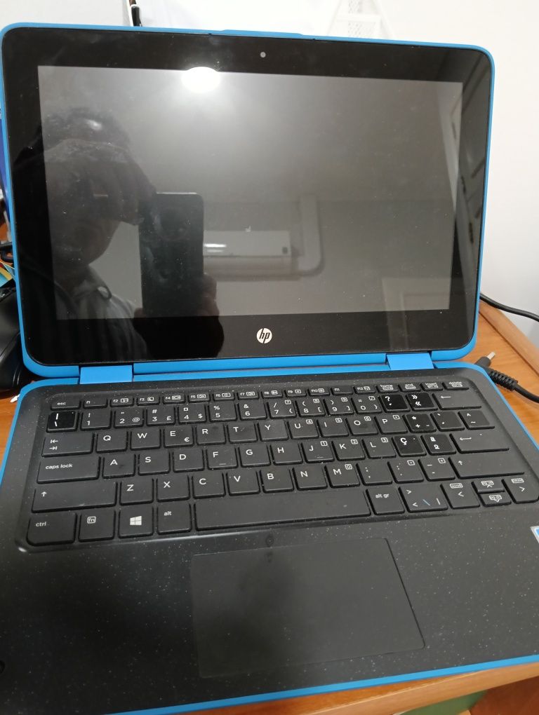 Portátil HP ecrã tatitil