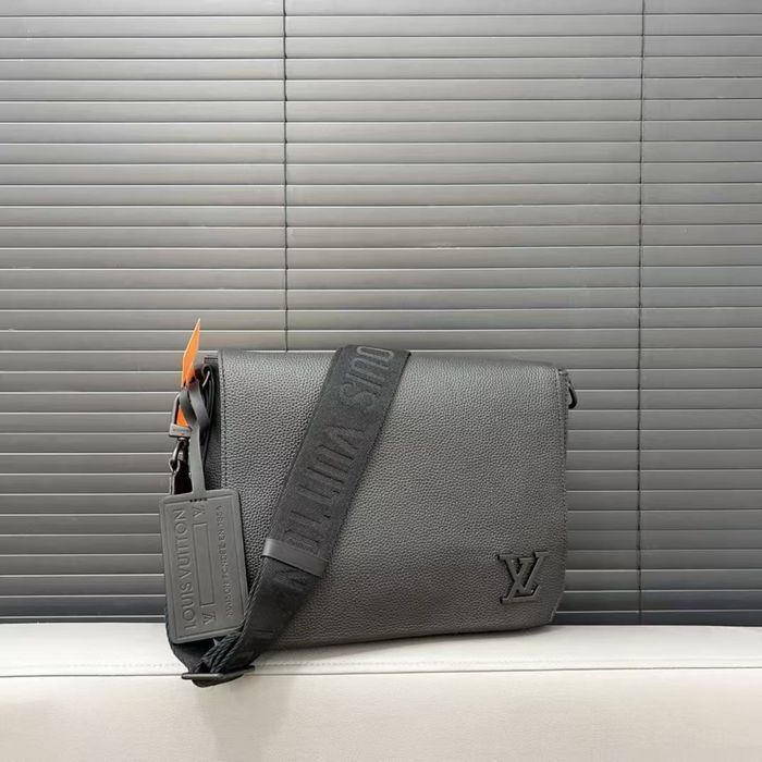 Мужская сумка louis vuitton Мессенджер Louis Vuitton Takeoff барсетка