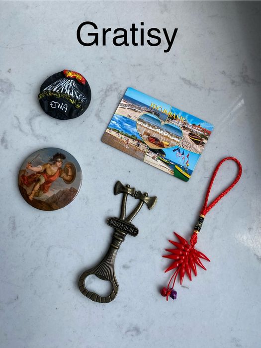 (Nie)MysteryBox (breloczki, magnesy, pamiątki itd. )
