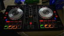 Kontroler Pioneer DDJ-SB2