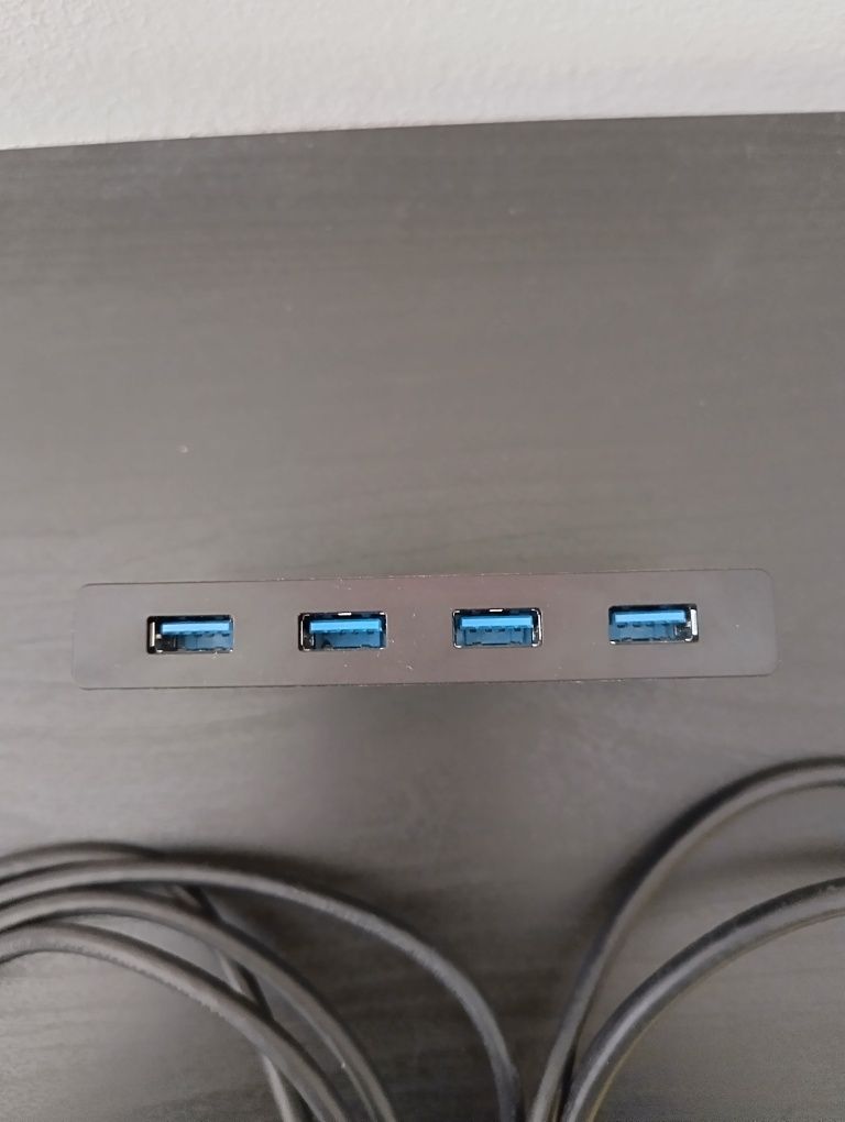 usb switch KVM UGREEN US216 USB 3.0 2-em-4 Preto