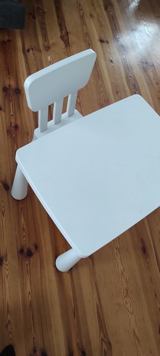 Stolik + 2 krzesła Ikea