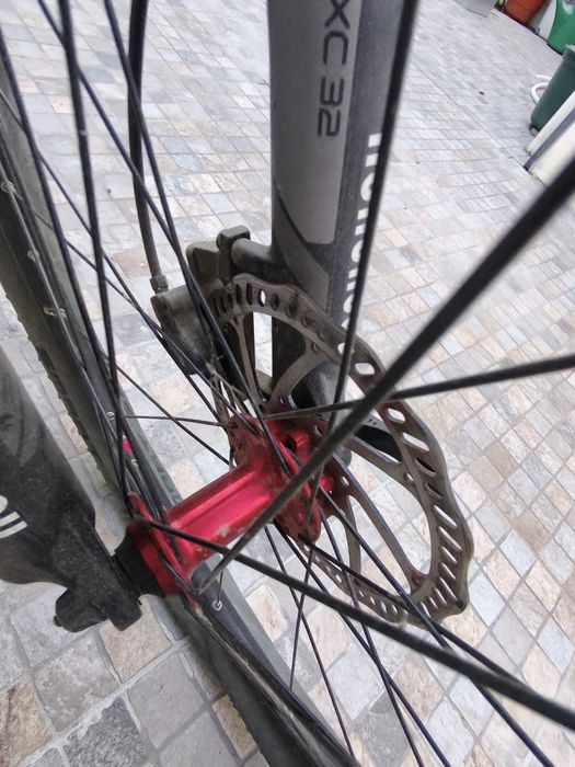 Bicicleta todo o terreno "26