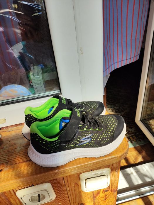 Кросівки для хлопчика skechers 31