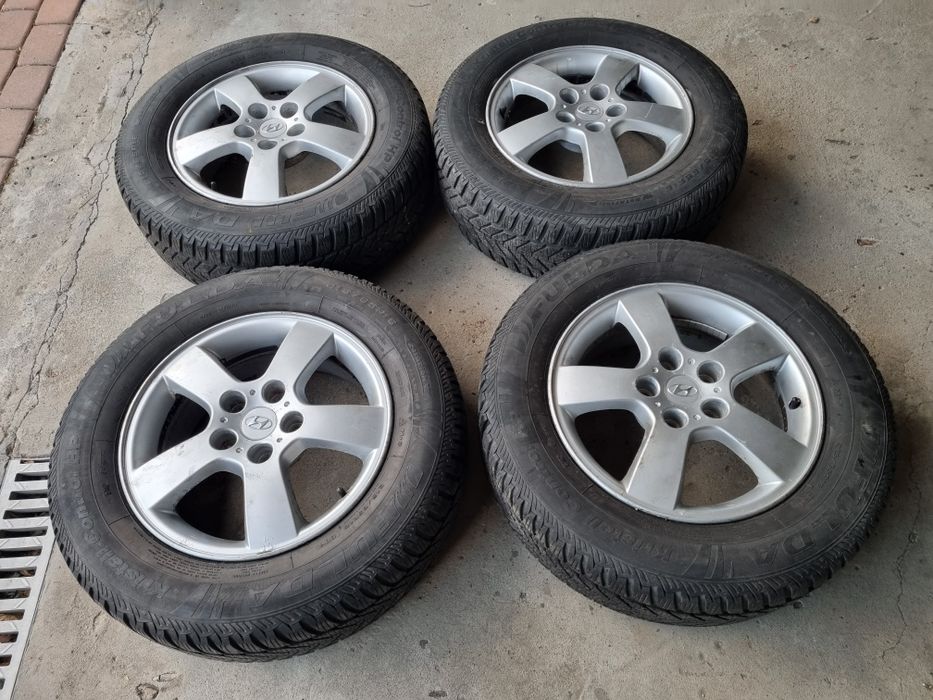 Alufelgi 16 opony zimowe 215/65/R16 5x114,3 Hyundai Tucson