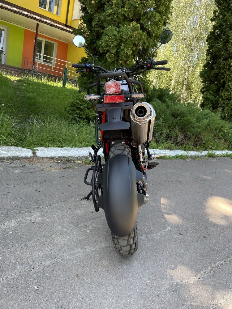 Доставка Бзкоштовна SPARK SP250D-3 TRAKER