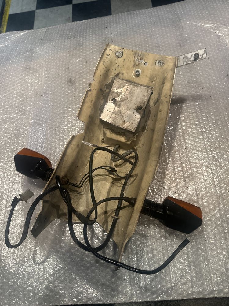 Błotnik Enduro Kierunkowskazy GS500 Lampa Adly V136