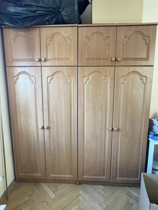 Komplet mebli/mebloscianka + szafy