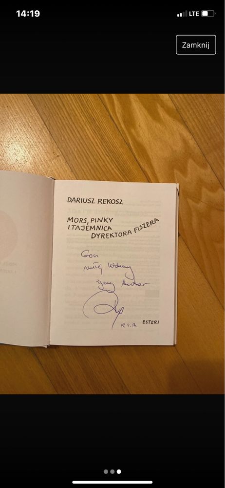 Książka pt „Mors, pinky i tajemnica dyrektora Fiszera” z autografem