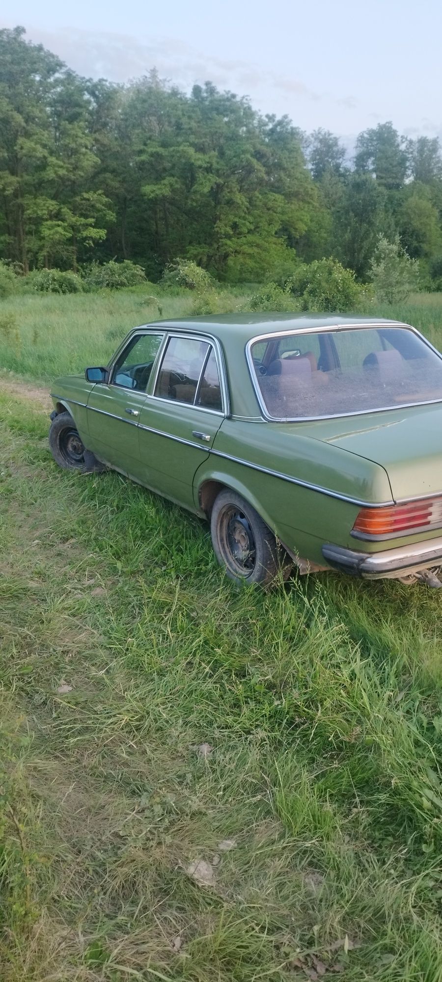 Продам Мерседес 123