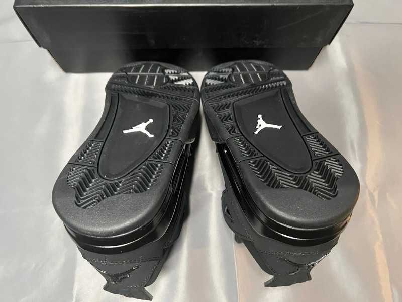 NikeAir Jordan4Retro R.43