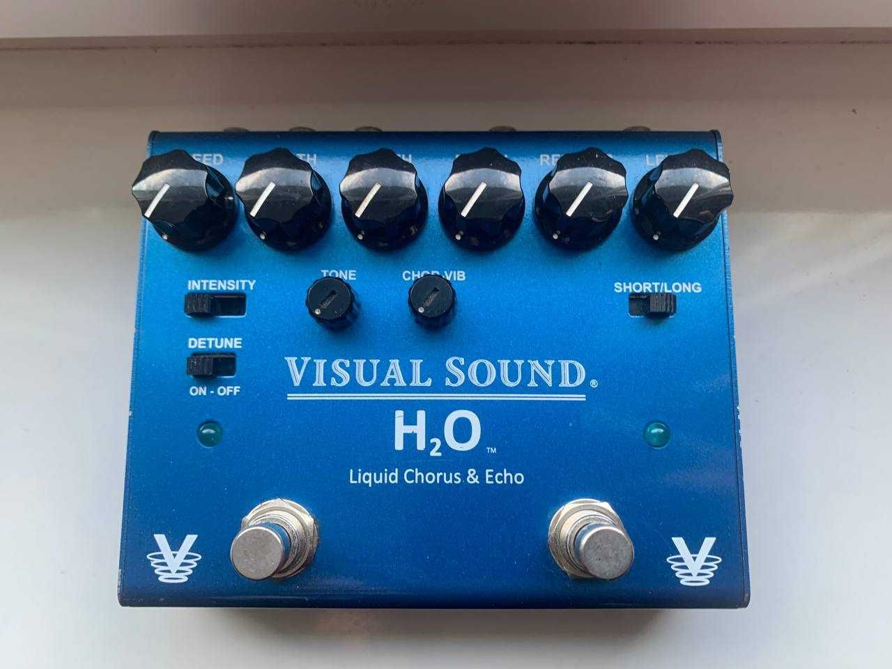 Visual Sound H2O  V3 - Pedał efektów Chorus i Delay