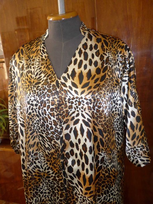 Платье  новое, недорого.