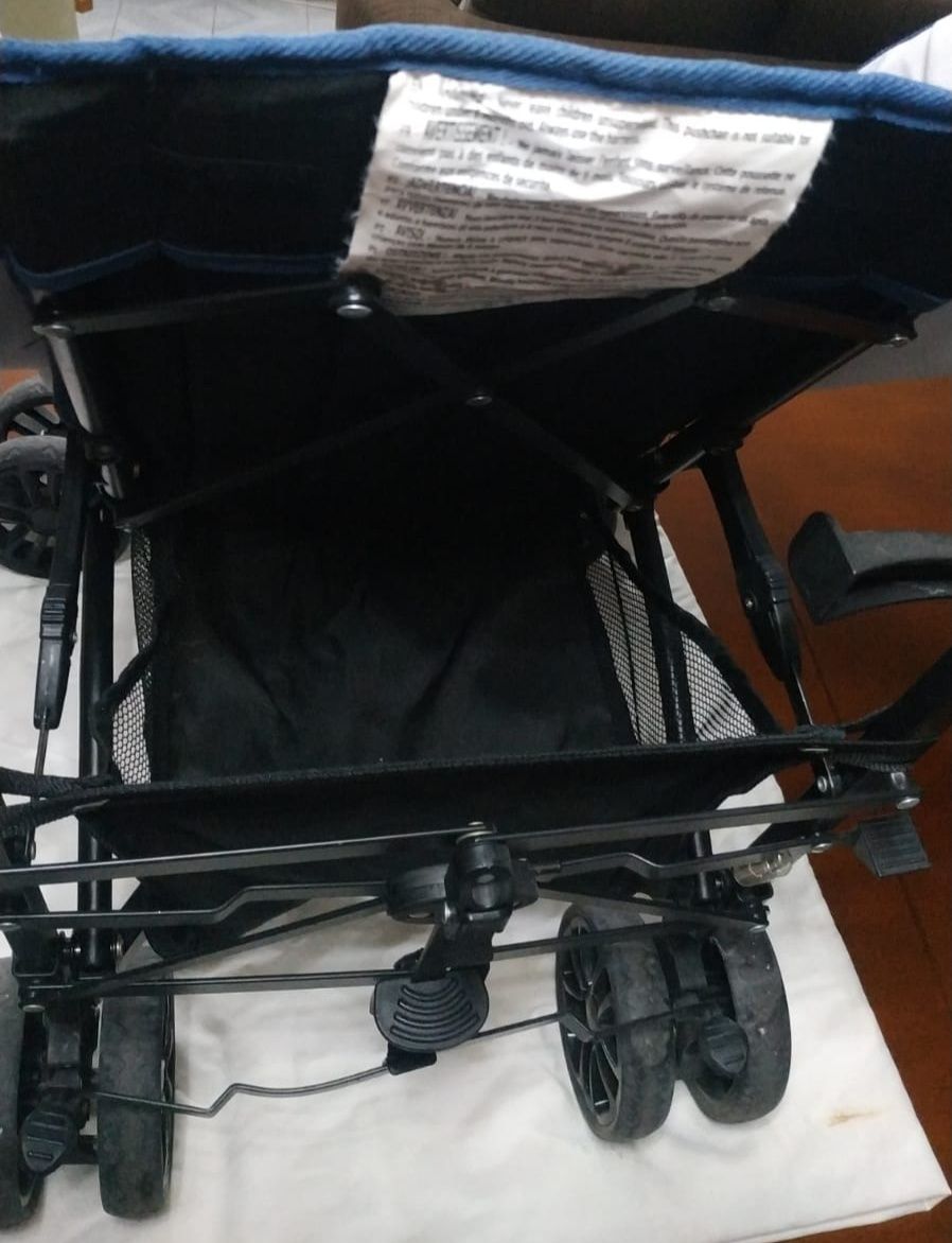 Carinho Bebê Semi Novo