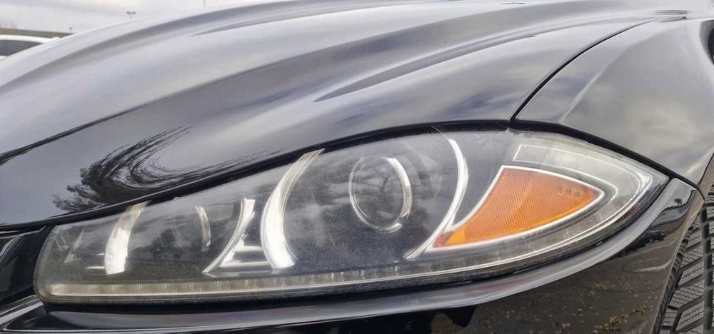 Продам Jaguar XF 2.0 2013 року у хорошому стані