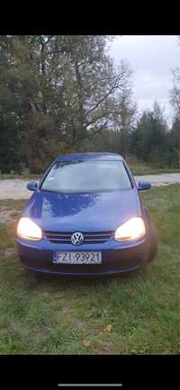 VW Golf V 1.4 FSI