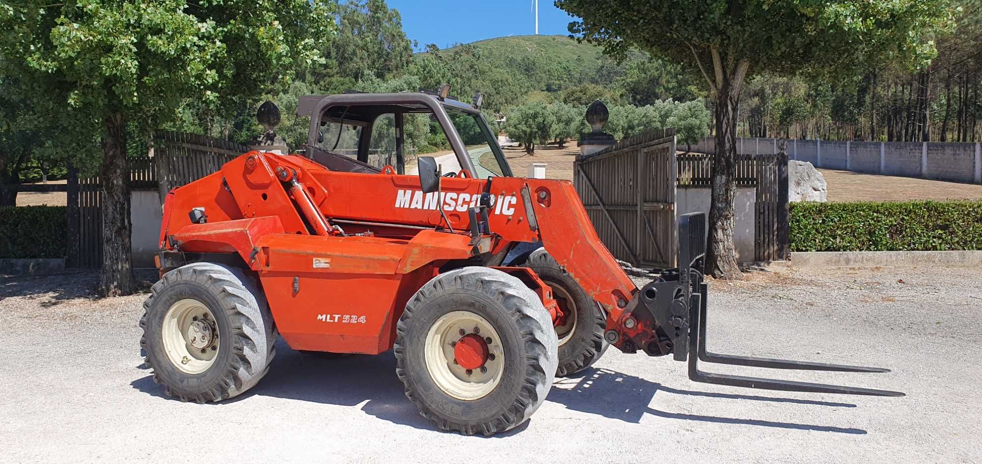 Manitou Telescópico MLT 524