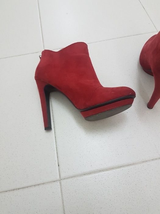 Botins de camurça da Zara