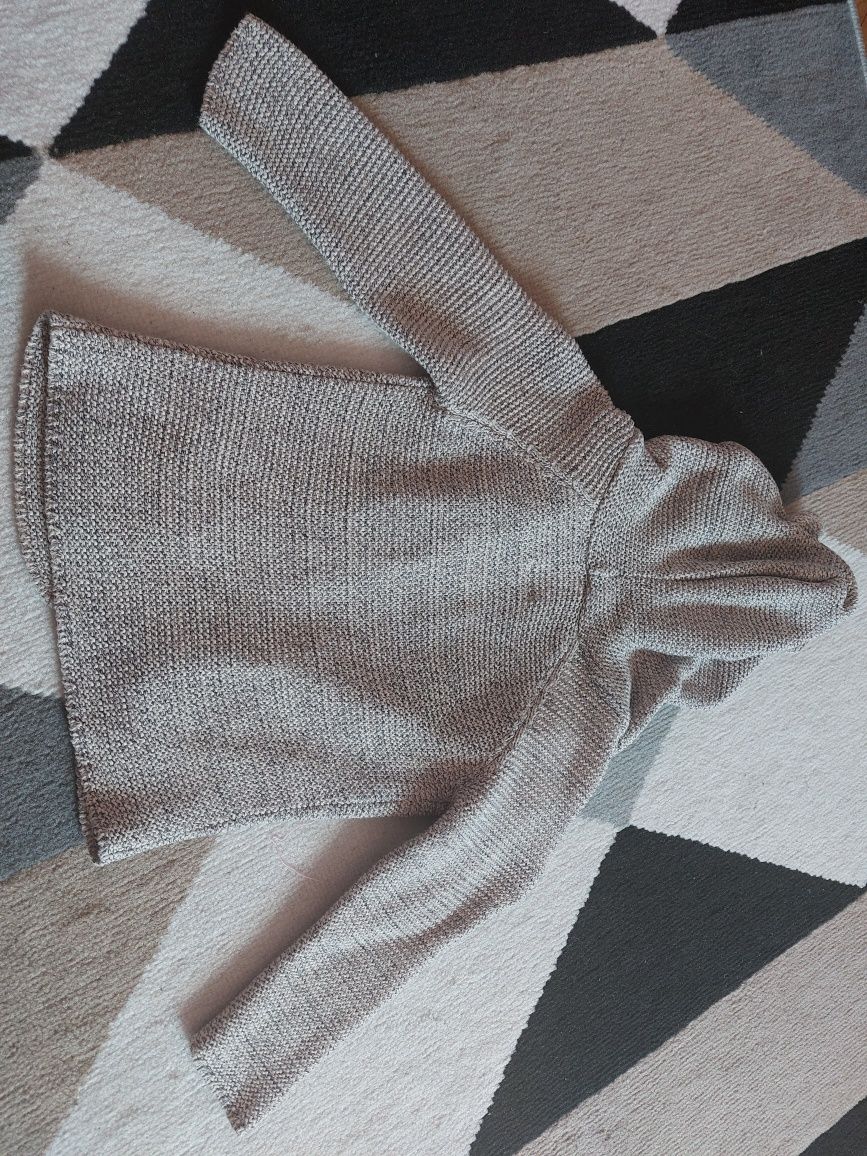 Sweterek Zara 104