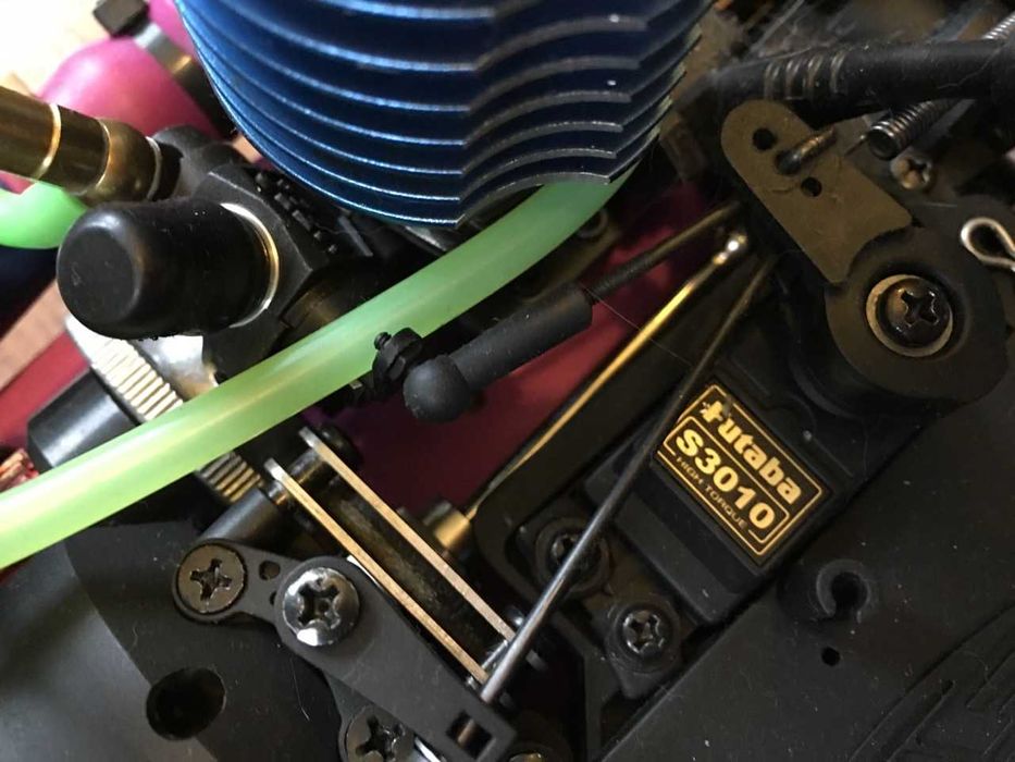 HPI Nitro RS4 ver 3 RC carro