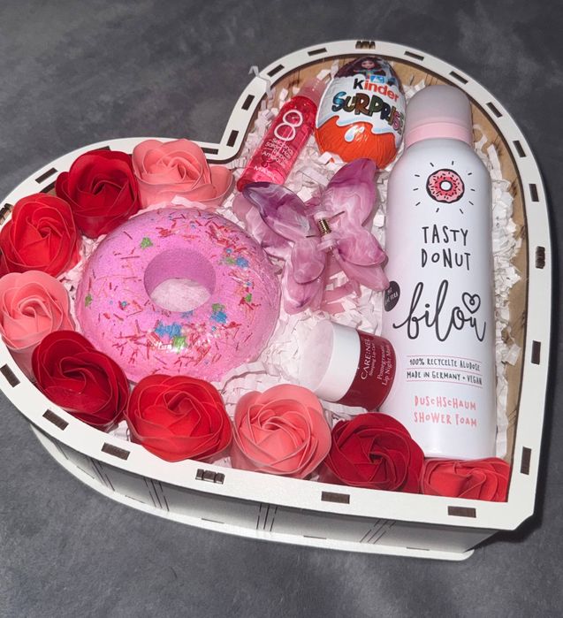 Подарункові бокси