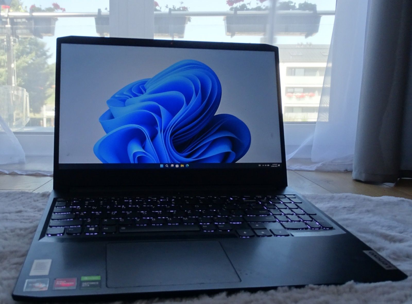 Laptop Lenovo IdeaPad Gaming
Zakupiony około maja 2022 roku. Sprzęt z