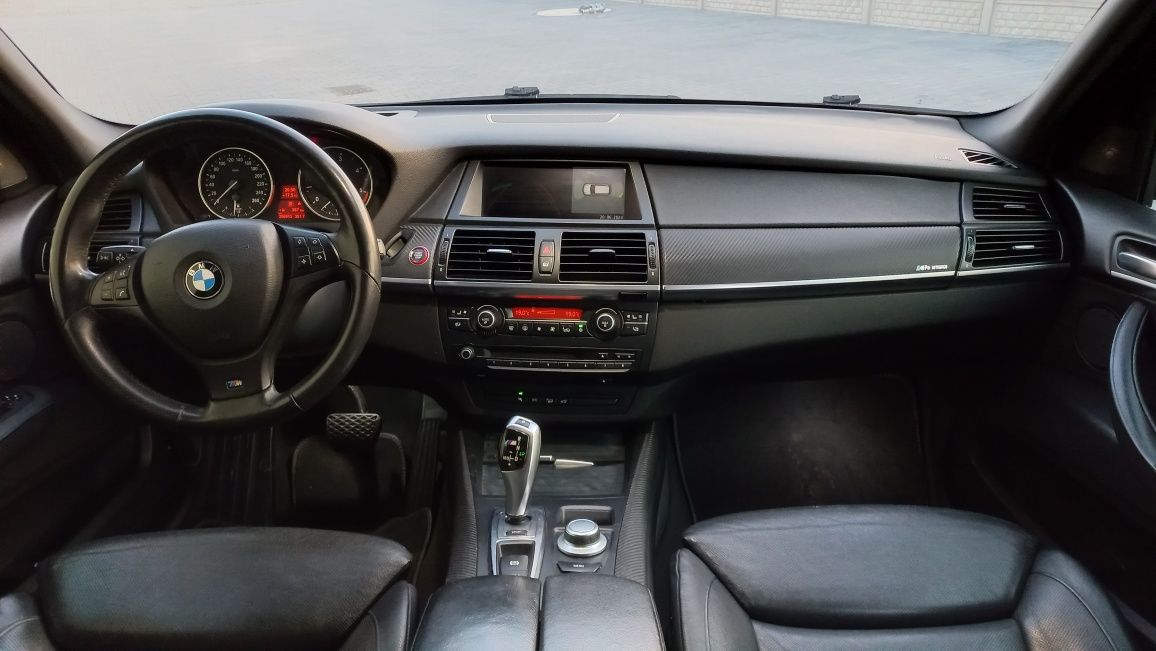 BMW X5 E70 3.0sD Mpakiet