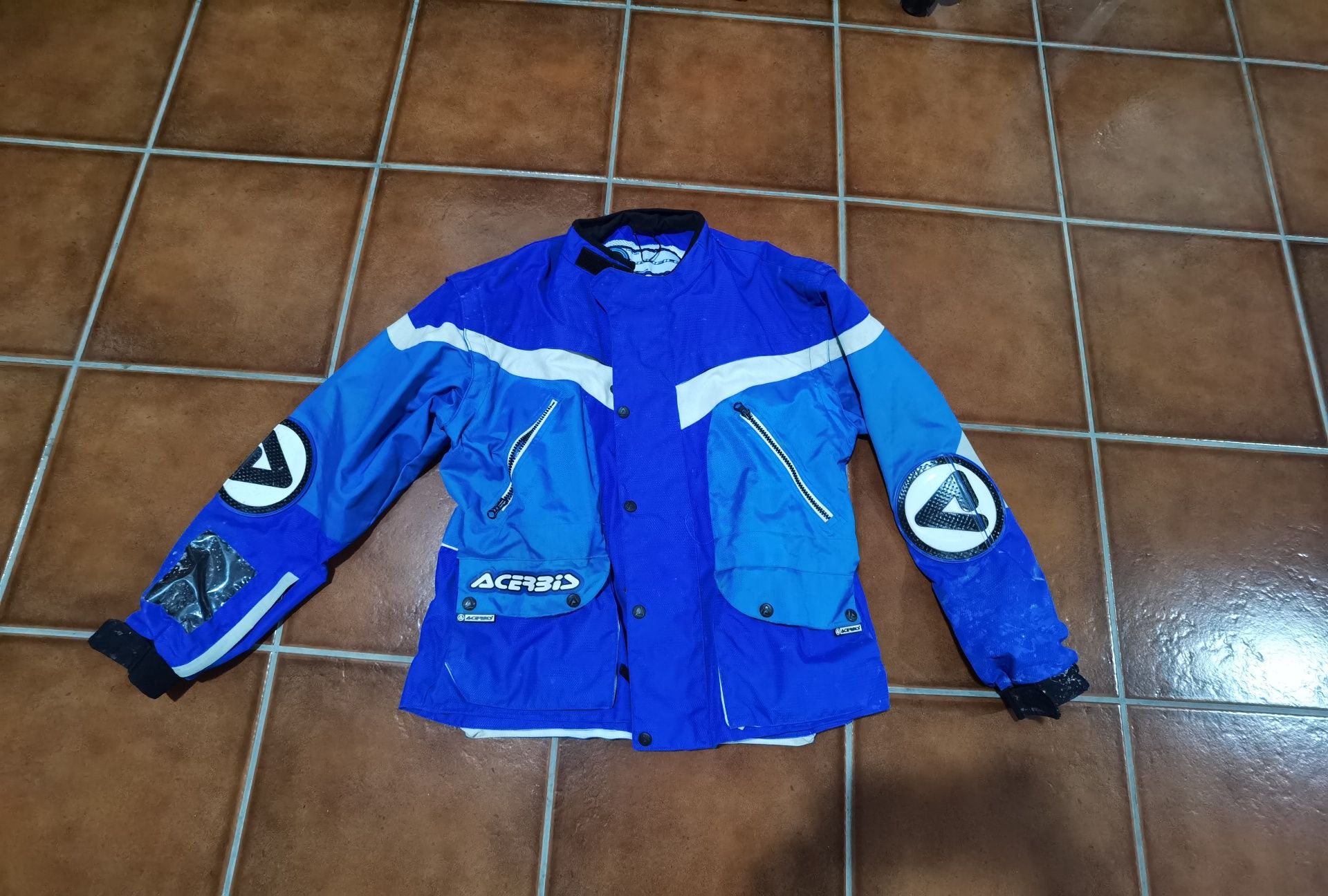 Material motocross FOX, ALPINESTARS