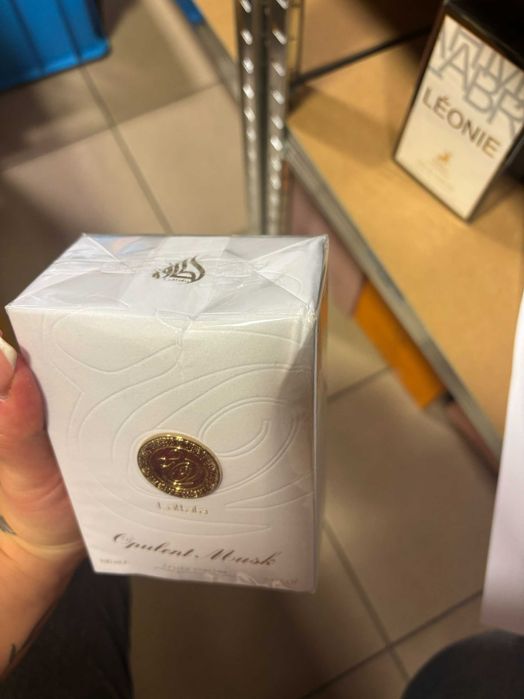 Lattafa Opulent Musk EDP zgniecione opakowanie