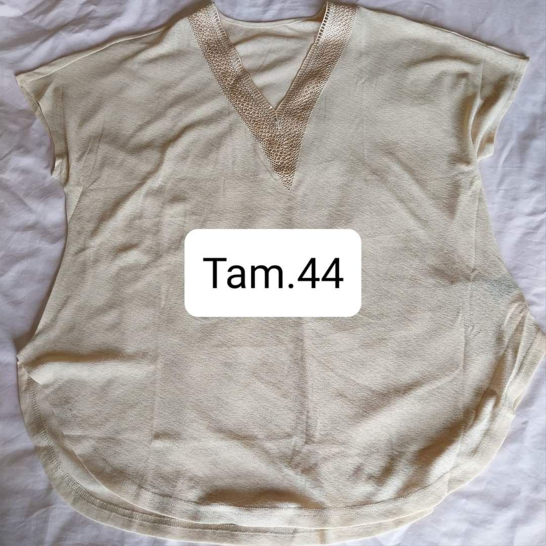 Blusas variadas tamanhos grandes