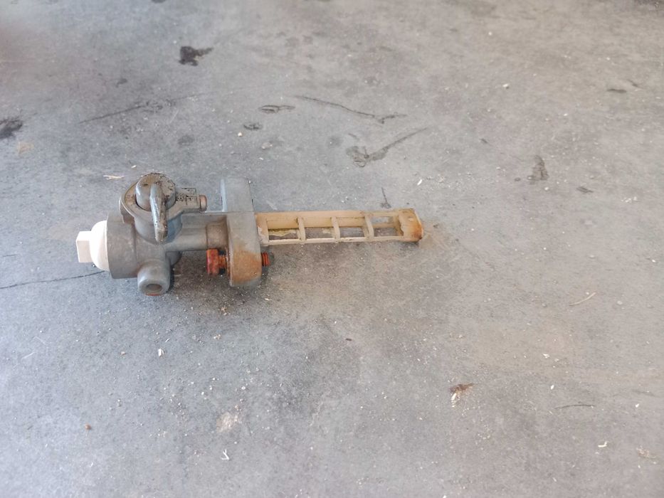 suzuki gn400 gn 400 kranik paliwa paliwowy zawór