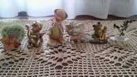 małe figurki ceramiczne - dzwoneczki, słonik, kaczka, ramka na zdjęcie