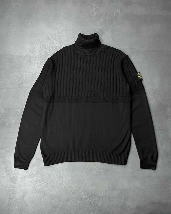 Светр STONE ISLAND 510B6 High Neck Sweater Black SI0110-BK