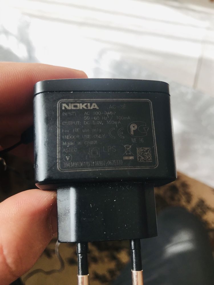 Ładowarka sieciowa Nokia do Nokia 350 mA 5 V AC-3E czarny